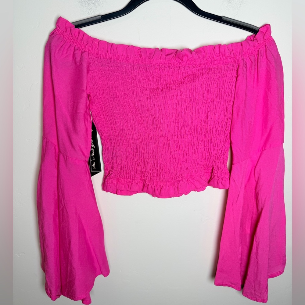 Who’s that girl pink top Medium NWT Chic Fuchsia Off-Shoulder Blouse vacation - Picture 2 of 8